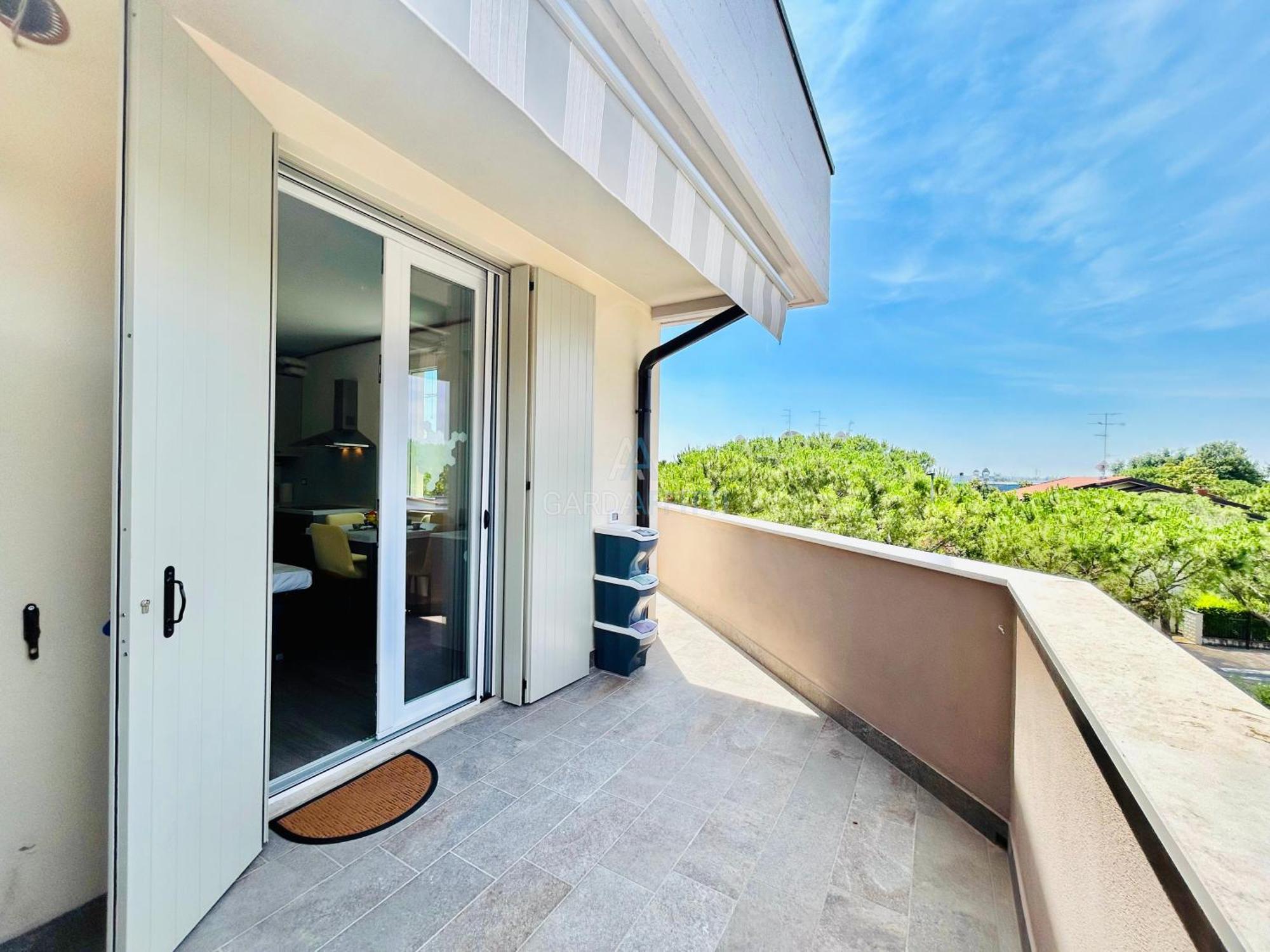 Ossidiana Apartment - Vista Lago - Centrico سيرمِيوني المظهر الخارجي الصورة